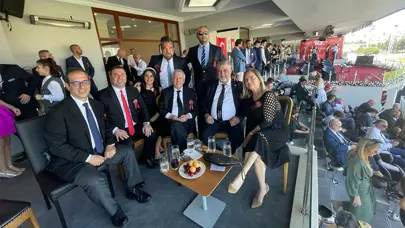 Aziz Yıldırım, Gazi Koşusu için Veliefendi Hipodromu'nda