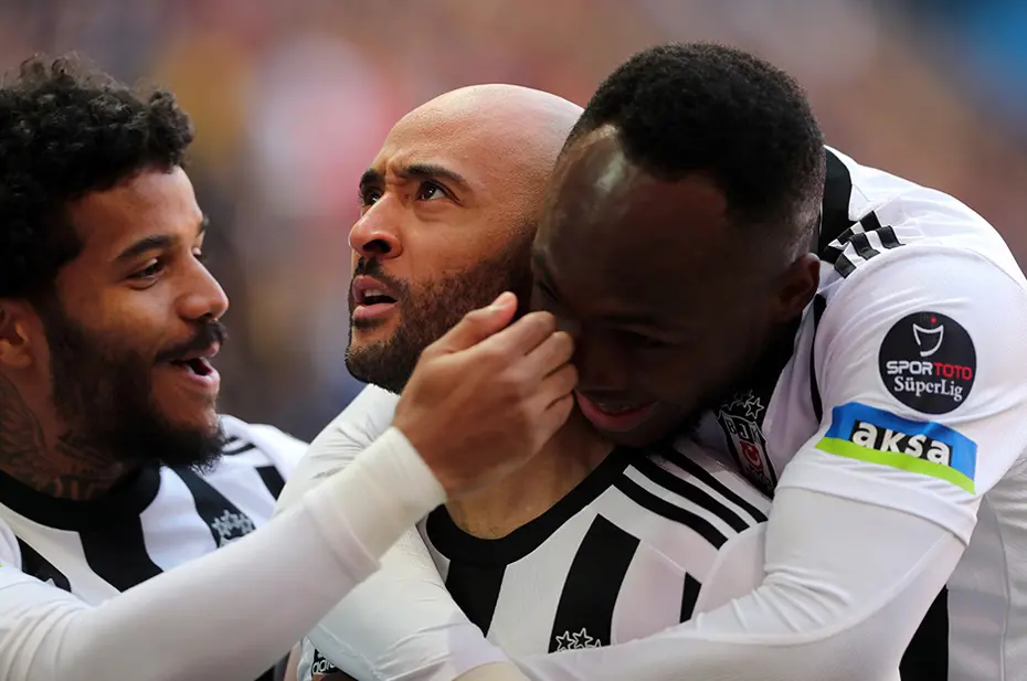 "Gurur ve Utanç" Spor yazarları Beşiktaş için ne dedi? - 9