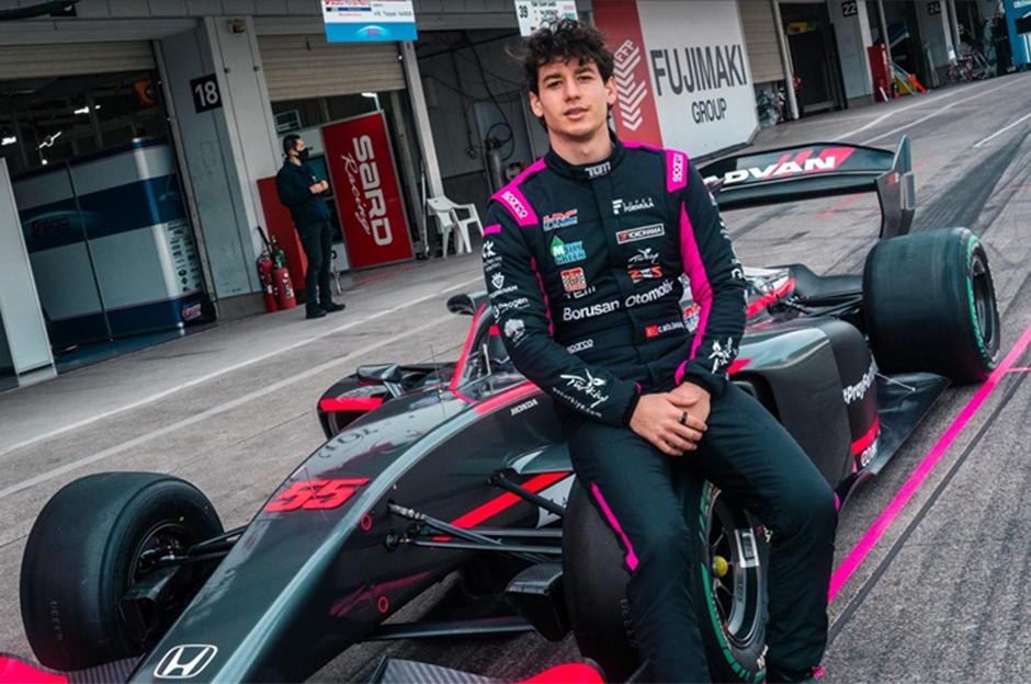 Cem Bölükbaşı İtalya'da piste çıkıyor