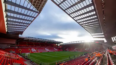 İZLE | Liverpool'un stadından ezan sesleri yükseldi