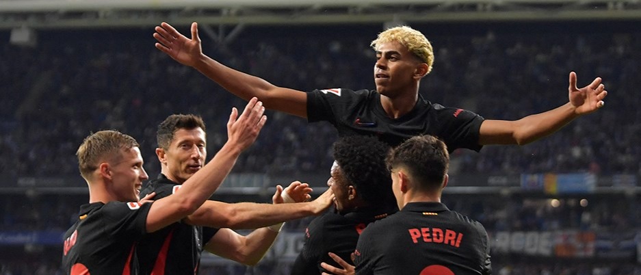 Barcelona-PSG Değil, 'Hangi Takım Kiminle Oynuyor?' Maçı! Kadrolara Dikkat, Komik Olabilir!
