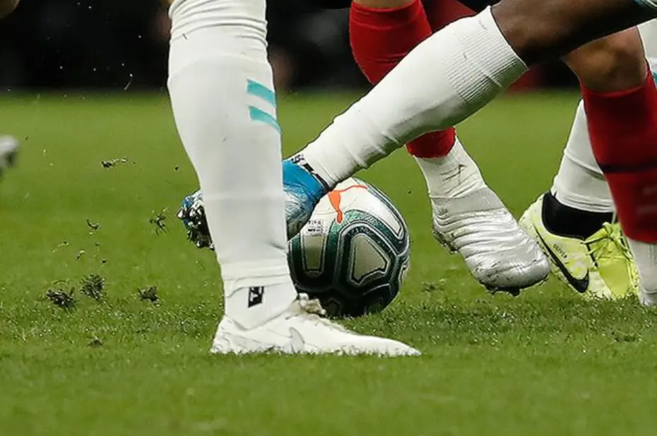 Fenerbahçe, Avrupa'da hangi liglerde oynayabilir? Sadece 2 ihtimal var - 6