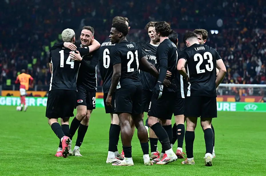 Hollanda basını, Galatasaray-AZ Alkmaar maçını konuşuyor: Aynı konuya değindiler - 6