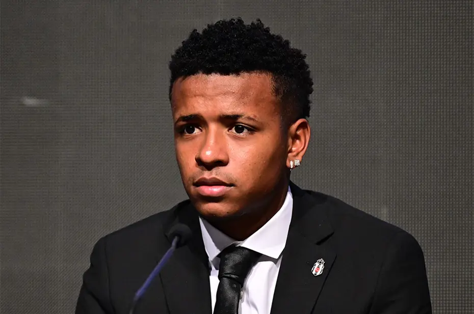 Beşiktaş'ta yeni transferlerin maliyeti belli oldu - 4 Beşiktaş'ta yeni transferlerin maliyeti belli oldu - 4