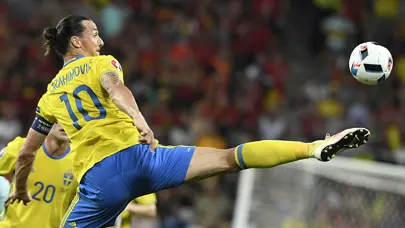 Zlatan Ibrahimovic 41 yaşında İsveç Milli Takımı'nda