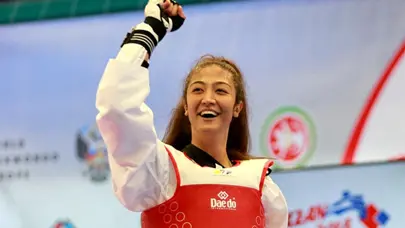 Nafia Kuş ve Sude Yaren Uzunçavdar'dan altın madalya