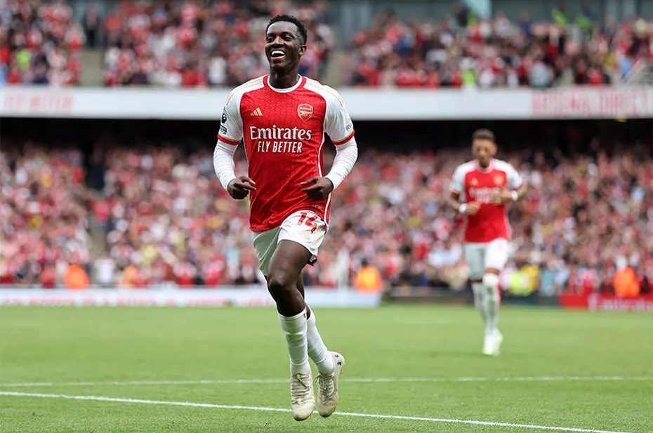 Arsenal sezonu galibiyetle açtı - 4