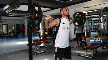 Beşiktaş salonda çalıştı