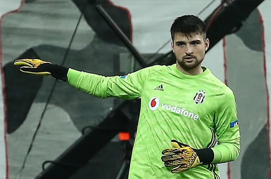 Sabır taşı çatladı: Beşiktaş'ta Göztepe maçının ardından ayrılık kararı - 2