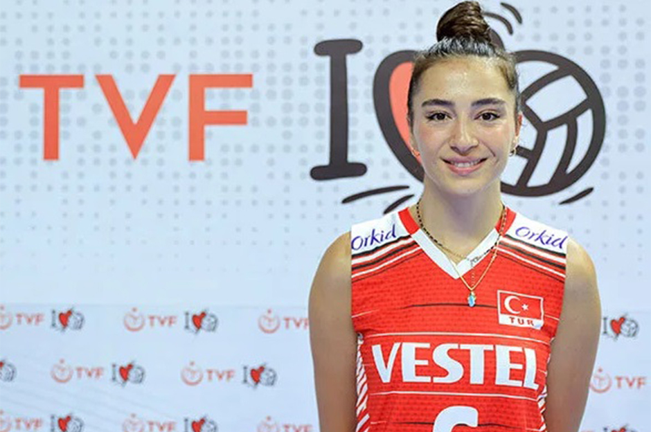 Beşiktaş, Saliha Şahin'i kadrosuna kattı