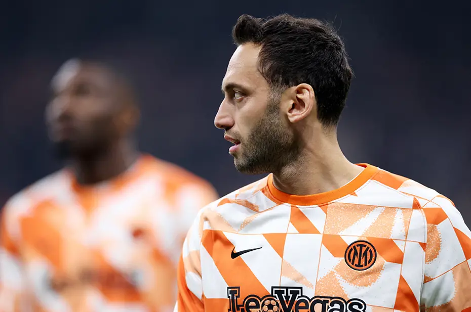 İtalya'da Hakan Çalhanoğlu şaşkınlığı: "Yılın en kötüsü" - 5