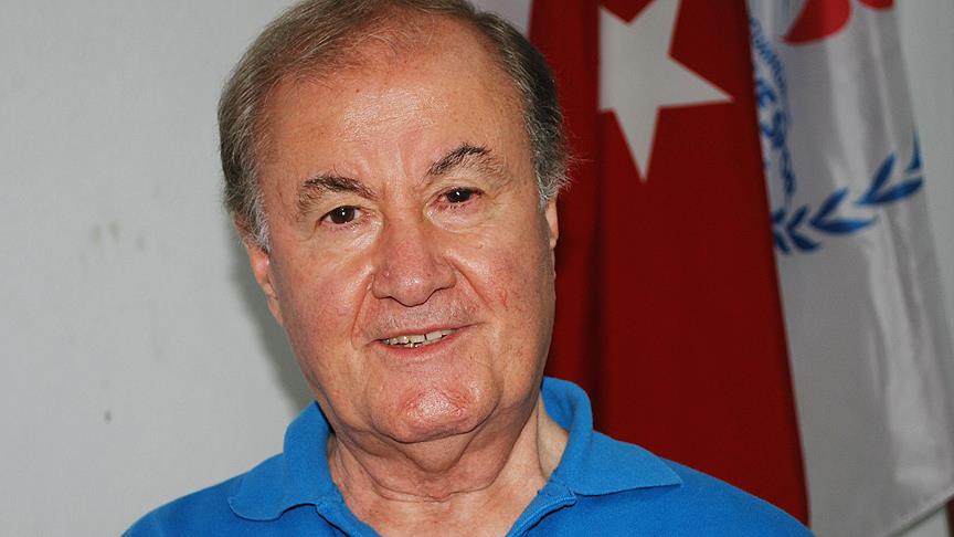 Spiker Orhan Ayhan, Guinness Rekorlar Kitabı'na girdi