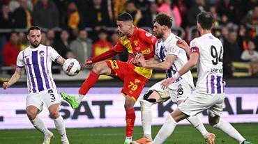 Göztepe, deplasmanda daha fazla puan topladı