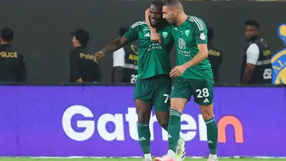 Merih Demiral'ın Fatih Terim mutluluğu