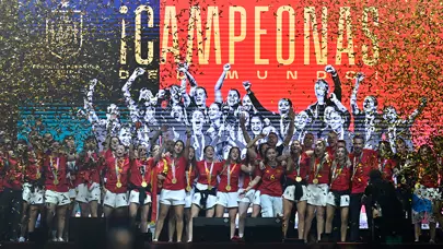 İspanya Başbakanı Sanchez'den Futbol Federasyonu Başkanı Rubiales'e tepki