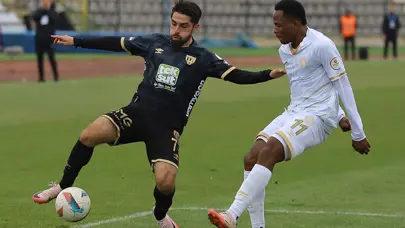 5 gollü maçta Manisa FK kazandı