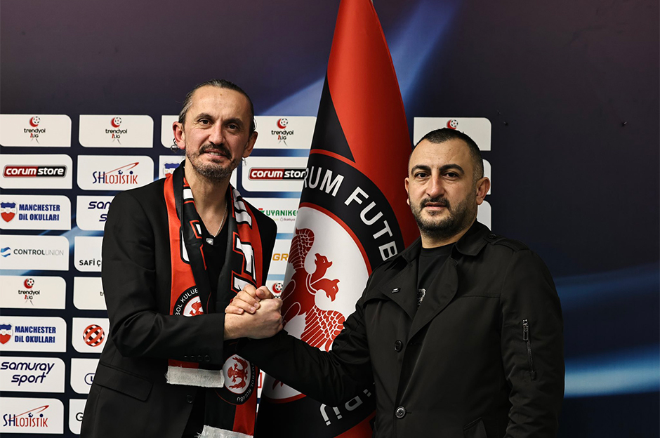 Tuncay Şanlı yeni takımına imzayı attı