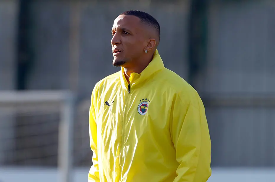 Mourinho 2 ismin biletini kesti: Fenerbahçe'de 12 milyon euroluk ayrılık - 4