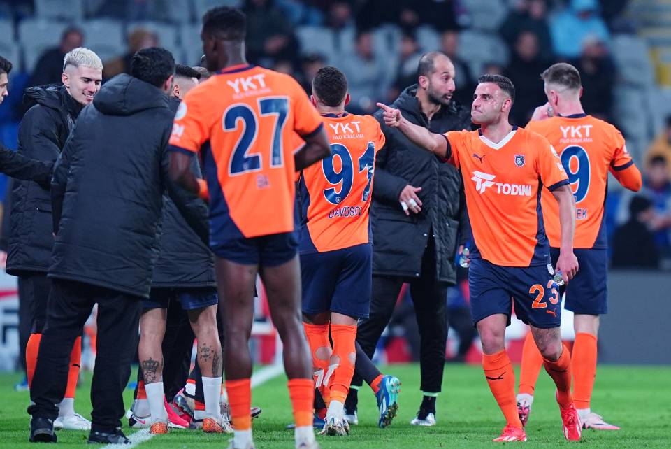 Başakşehir'de Kasımpaşa maçında 5 futbolcu yok