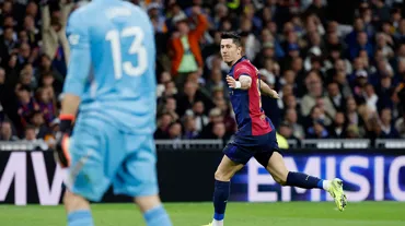El Clasico'da Barcelona resitali