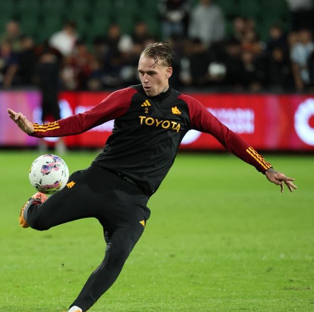 Rick Karsdorp kimdir, kaç yaşında ve hangi takımlarda oynadı? İşte, Rick Karsdorp’un kariyeri