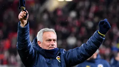 "Fenerbahçe nefesine nefes ekliyor" | Spor yazarları, Fenerbahçe'nin galibiyetini değerlendirdi