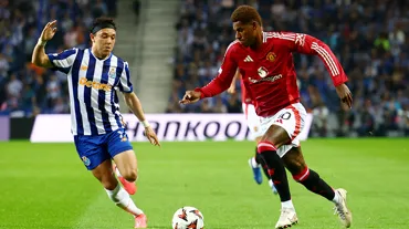 Manchester United puanı duraklamada kurtardı