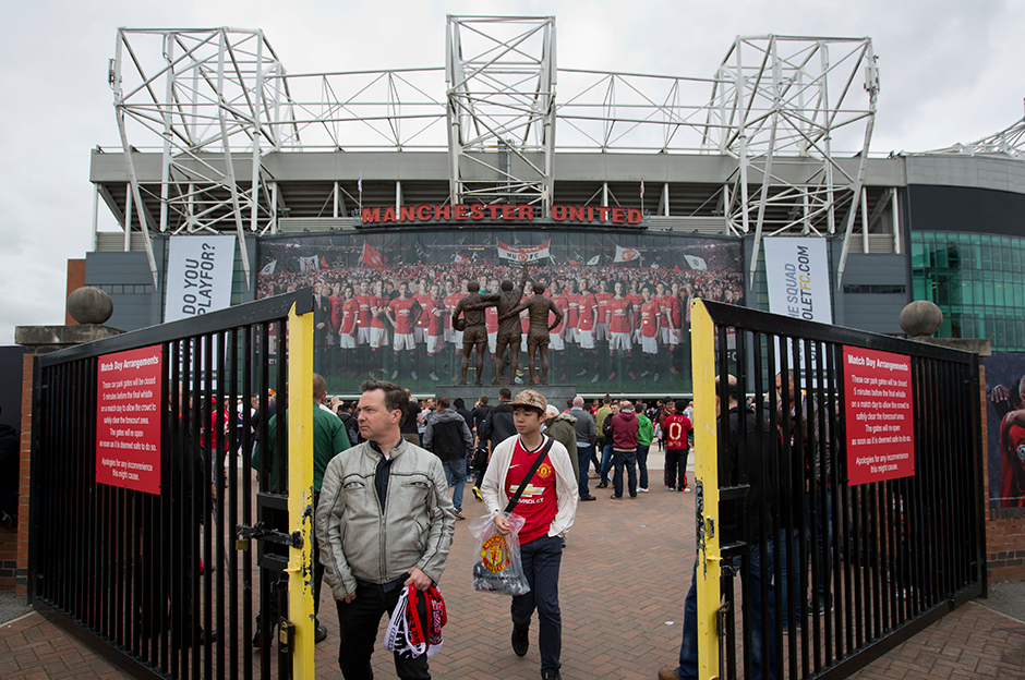 Manchester United'tan Galatasaraylı taraftarlara jest