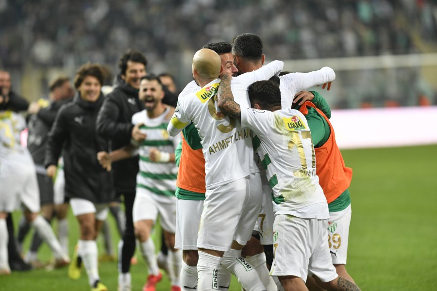 Bursaspor - Van Spor maçı hangi kanalda, şifresiz mi yayınlanacak? Bursaspor Türkiye Kupası maçı ne zaman, saat kaçta?