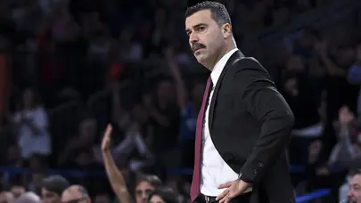 Anadolu Efes Başantrenörü Erdem Can: Daha iyi hazırlamam gerekiyordu