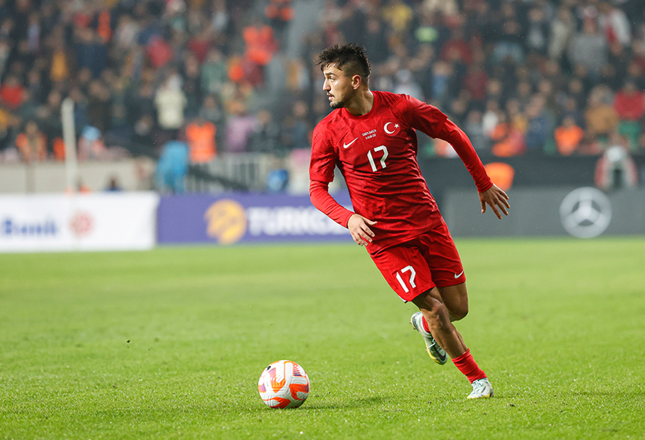 Fenerbahçe'den transferde yeni hamle; Carrasco ile temasa geçildi - 4