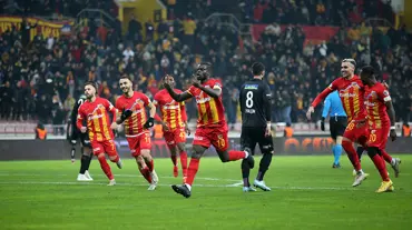 4 maç sonra 4 golle gelen 3 puan!