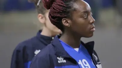 İstanbul'da şüpheli ölüm: Ebrar Karakurt'un takım arkadaşı camdan düştü