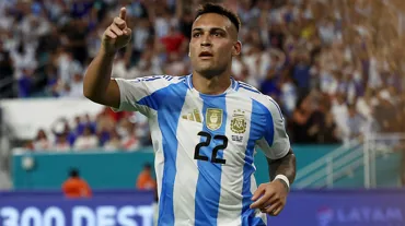 Lautaro Martinez'in golleri galibiyeti getirdi: Arjantin'den 3'te 3