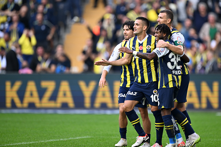 Fenerbahçe, Hatayspor'a karşı zorlanmıyor