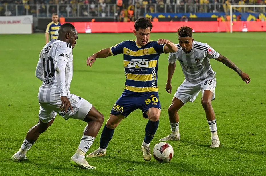 "Kısaca sorarsam; Peki ama neden?" | Spor yazarları Beşiktaş için ne dedi? - 5