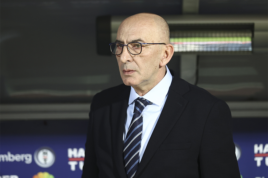 "Daha fazla çalışarak bu durumu değiştirmek zorundayız"