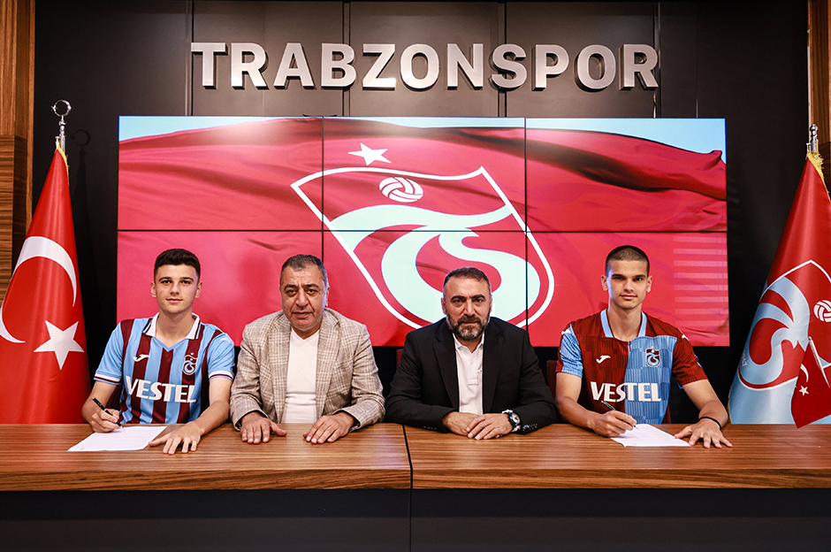 Trabzonspor'da iki futbolcuya 5'er yıllık sözleşme