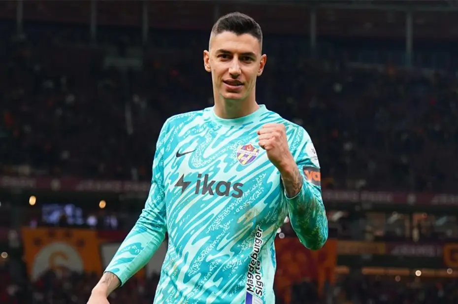 "Berke Özer'de işlem tamam: Galatasaray'la imzalıyor" | Transfer hattı - 10