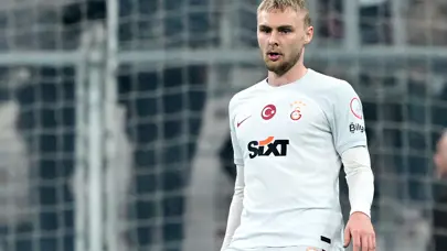 Victor Nelsson yerini garantiledi