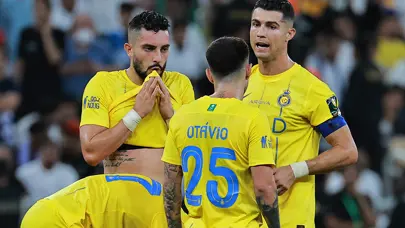 Al-Nassr kupayı Al-Hilal'e kaptırdı, Ronaldo gözyaşlarına hakim olamadı