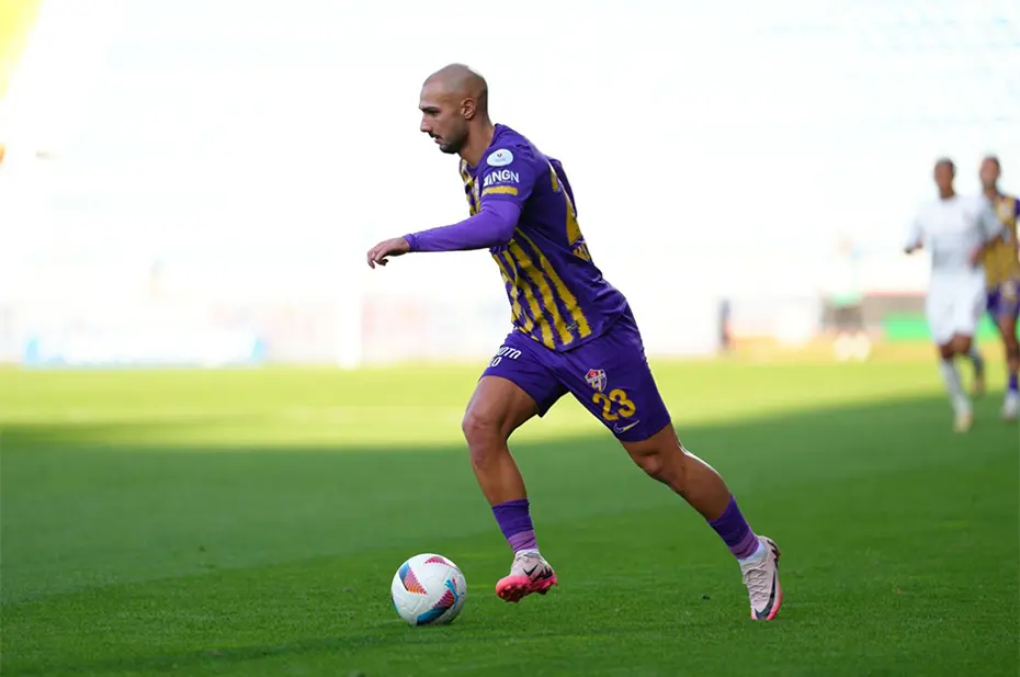 Galatasaray’ın yeni transferi Ahmed Kutucu kimdir, bonservisi ne kadar? Ahmed Kutucu kaç yaşında ve hangi takımlarda oynadı? - 6 Galatasaray’ın yeni transferi Ahmed Kutucu kimdir, bonservisi ne kadar? Ahmed Kutucu kaç yaşında ve hangi takımlarda oynadı? - 6