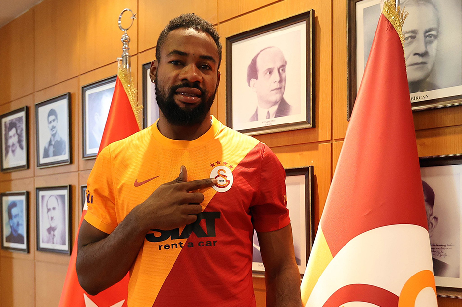 Christian Luyindama'dan sürpriz transfer: "İyi bir meblağ kazanacak"