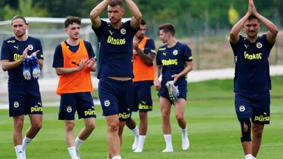 Edin Dzeko'ya sürpriz talip: 2 yıllık sözleşme teklif ettiler