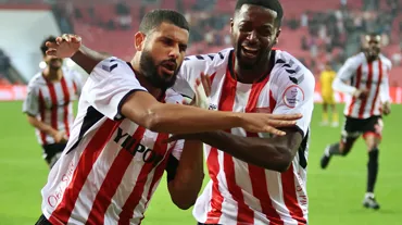 Samsunspor seriyi 3 maça çıkarmak için İstanbul deplasmanında