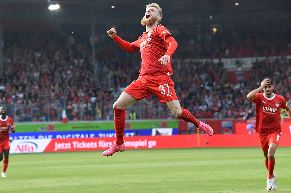 Adı Beşiktaş ile anılan Jan-Niklas Beste'den sürpriz imza