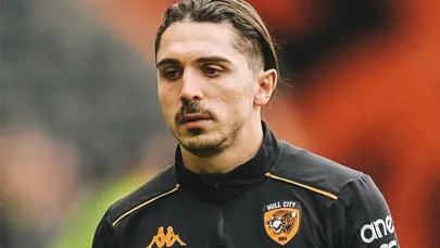 Abdülkadir Ömür ilki yaşadı: Hull City-Swansea maçında tek gol