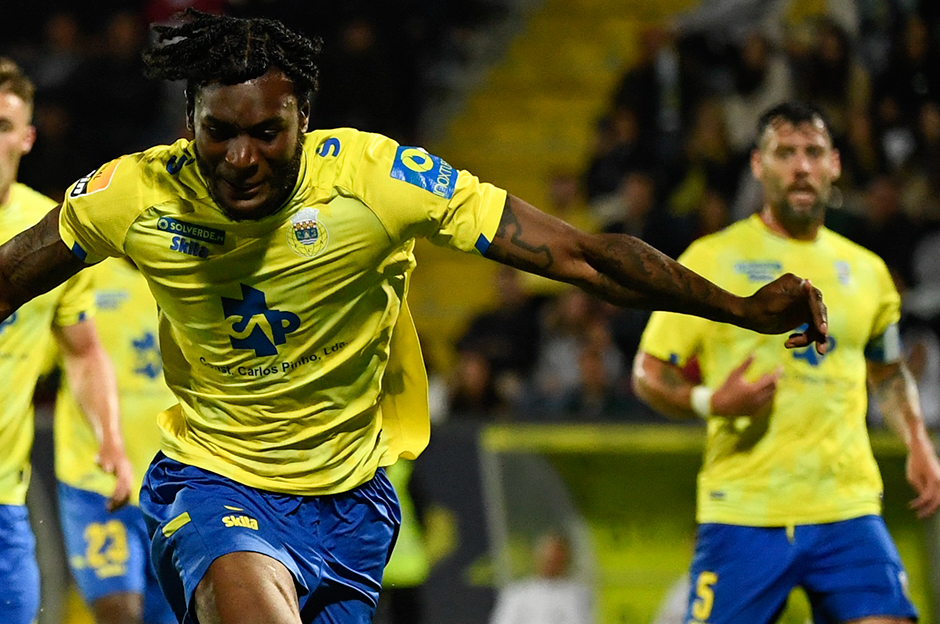 Başakşehir'in gündemindeki Opoku'dan kulübüne şok sözler: "İğrenç bir davranış"