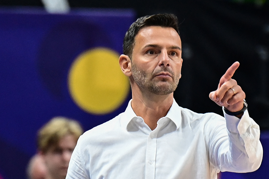 Beşiktaş'ta Igor Milicic ile yollar ayrıldı