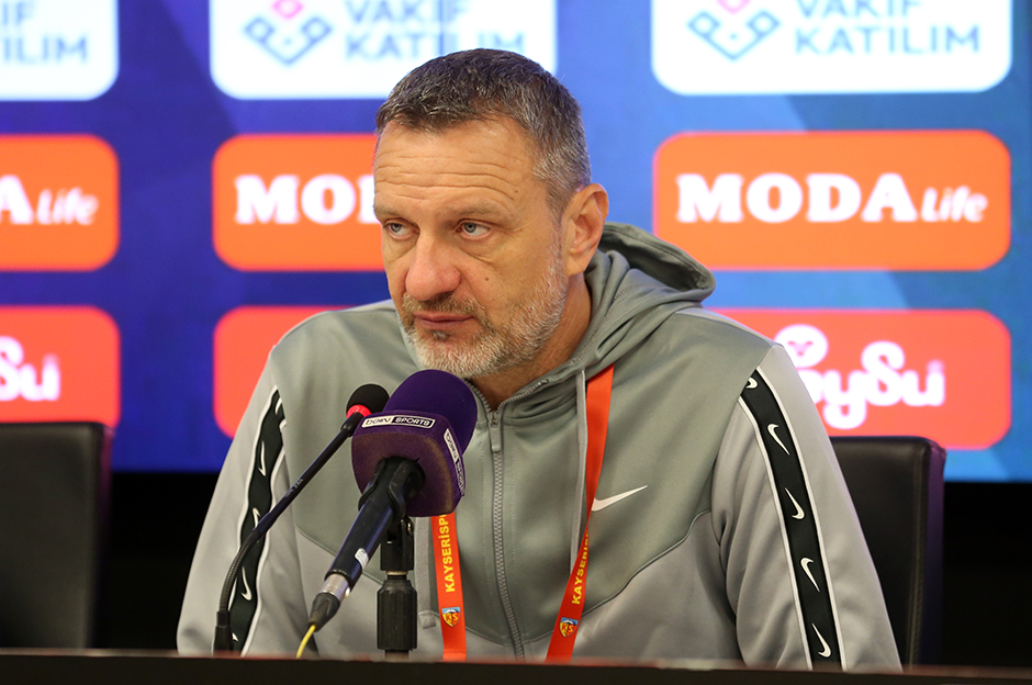 Hari Vukas: Ligde kalmayı garantileyerek aslında hedefimize ulaştık